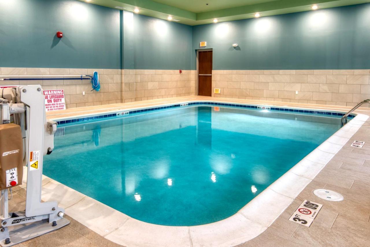Holiday Inn Express & Suites - Omaha Downtown - Airport By Ihg المظهر الخارجي الصورة