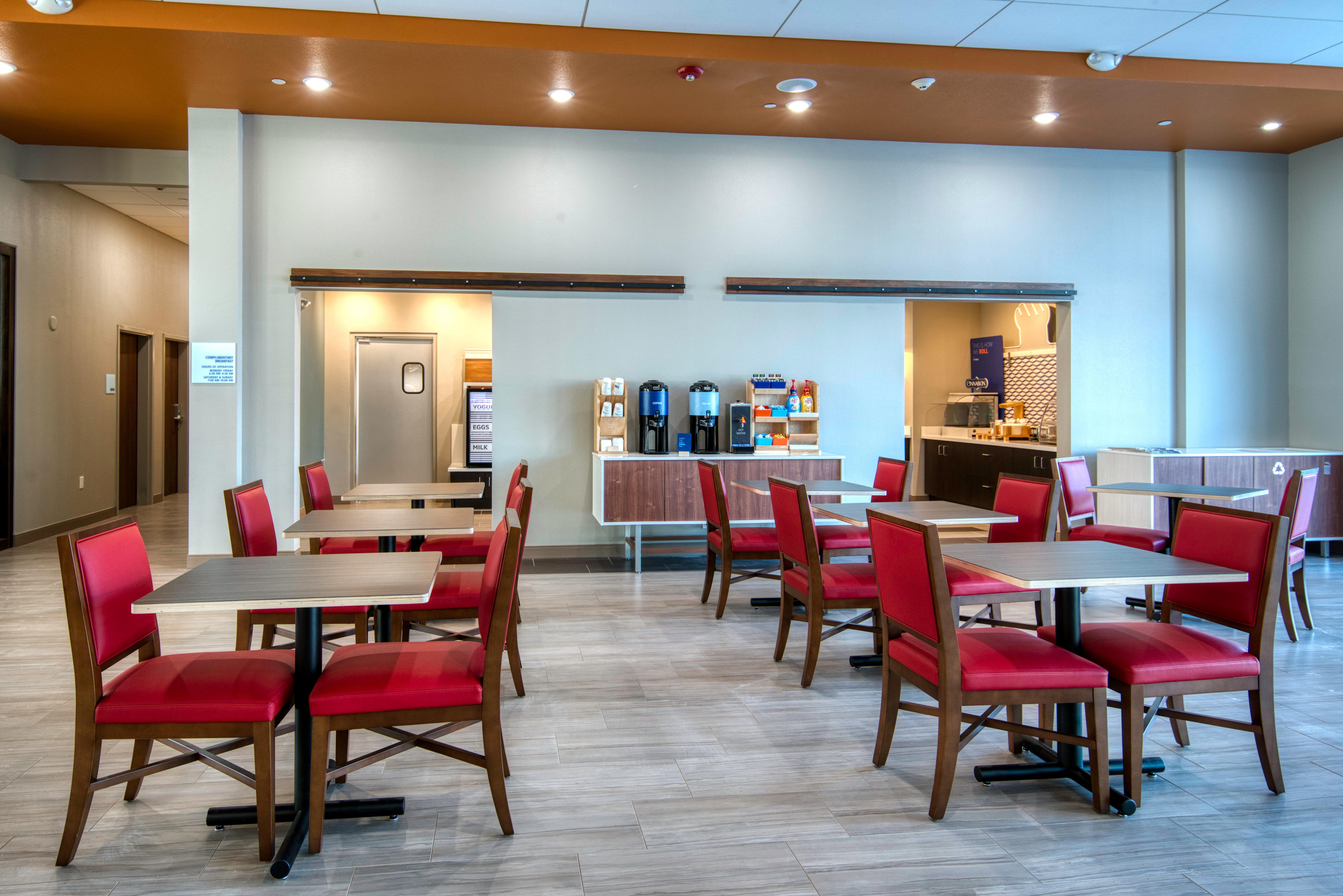 Holiday Inn Express & Suites - Omaha Downtown - Airport By Ihg المظهر الخارجي الصورة